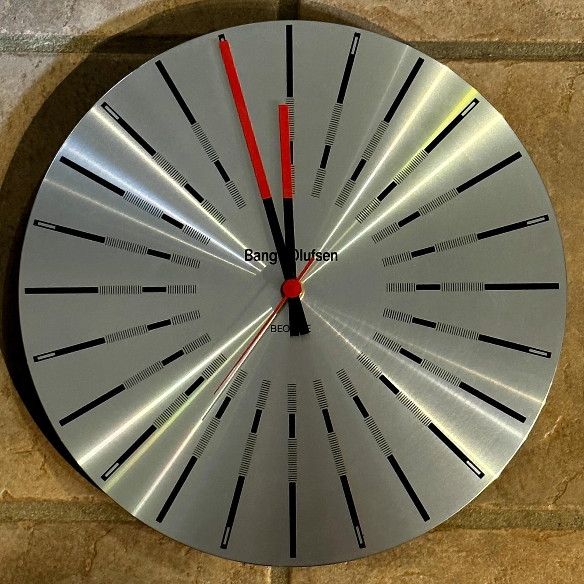 B&O BEO TIME 壁掛け時計 MOVオリジナル完動品 送料無料☆Bang